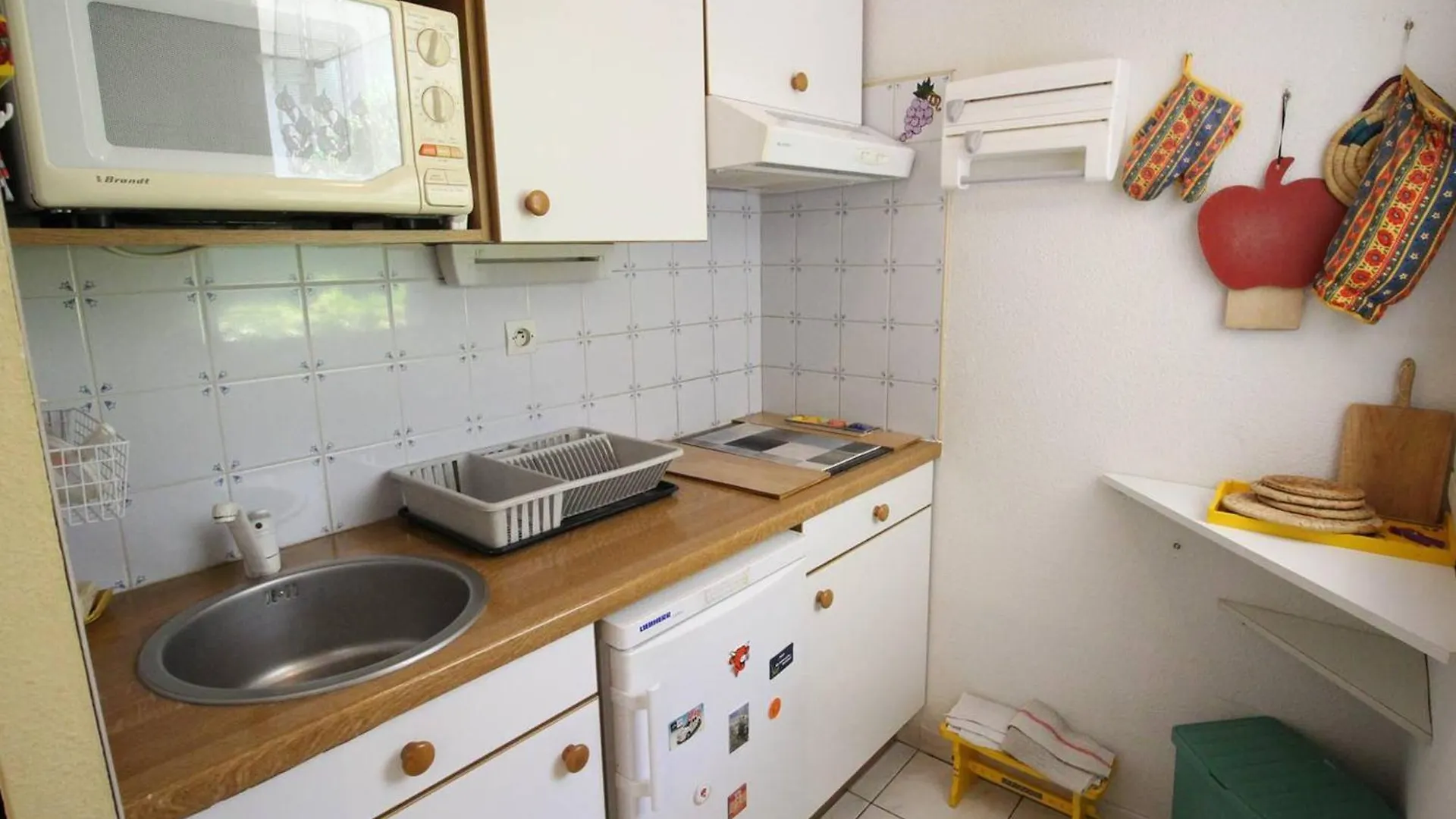 Appartement 4 Pers Avec Terrasse, Parking Et Animaux Admis - Fr-1-313-244 Bagnères-de-Luchon